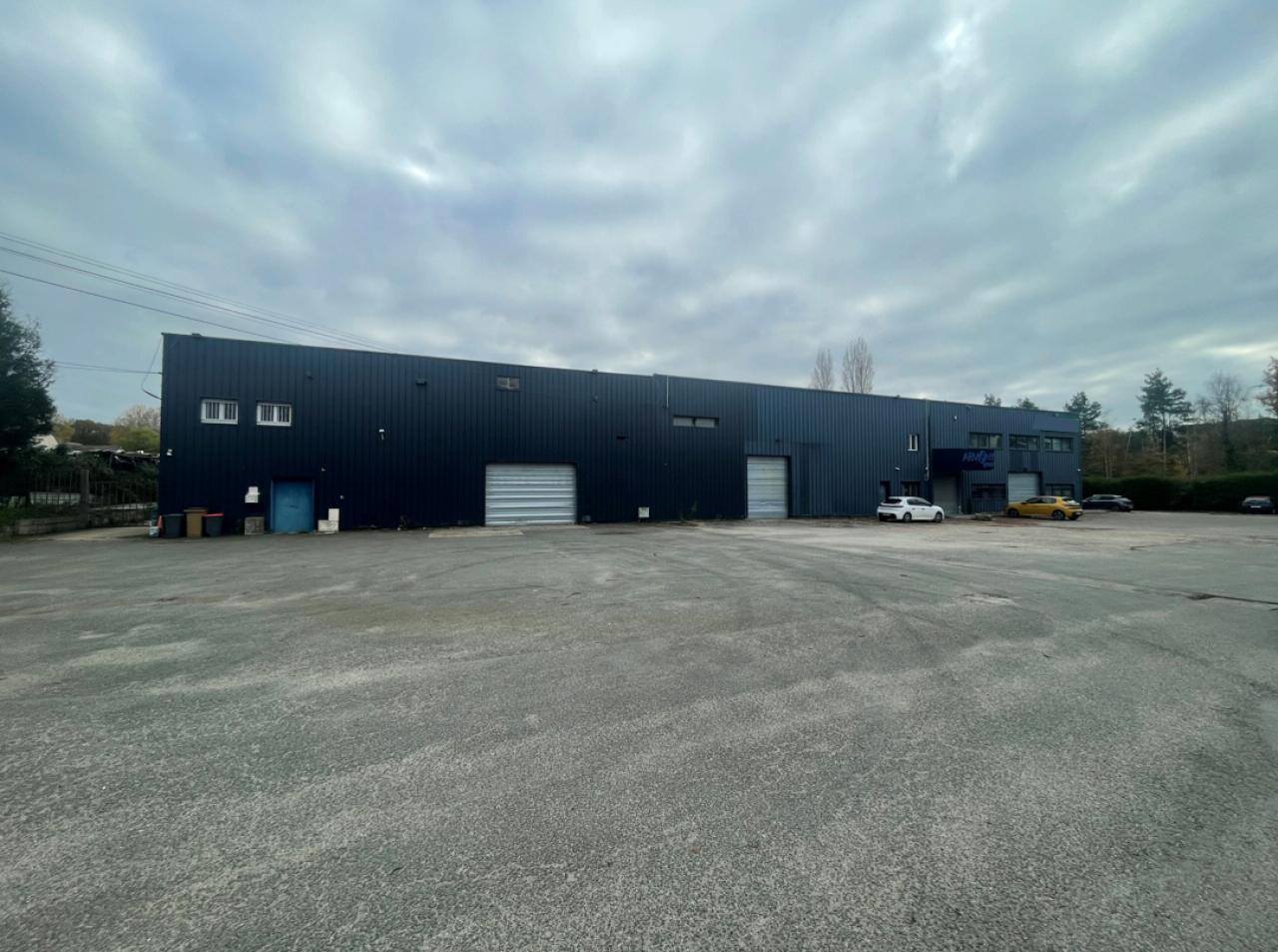 Local d'activité Bazainville 1000m² Vente local d'activité Bazainville Yvelines OVACT2427604 1